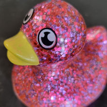 Load image into Gallery viewer, Mini Glitter Ducks Set Of 6 In Bright Colours Fun Party Bag Gifts Games Bath Time Toys