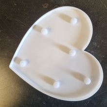 Load image into Gallery viewer, White Heart 17cm x 16cm Battery Operated LED Light