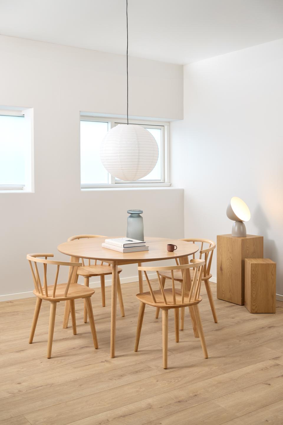 Ida Stylish Oak Dining Chair, Set Of 2 Curved Spoked Designer Chairs