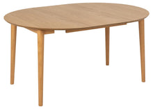 Load image into Gallery viewer, Montreux Round Extendable Oak Dining Table 115/154cm Extending Top