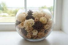 Load image into Gallery viewer, Hand Blended Potpourri In A Gift Bag Choose From 11 Fragrances, Long Lasting Pot Pourri Scent For Your Home