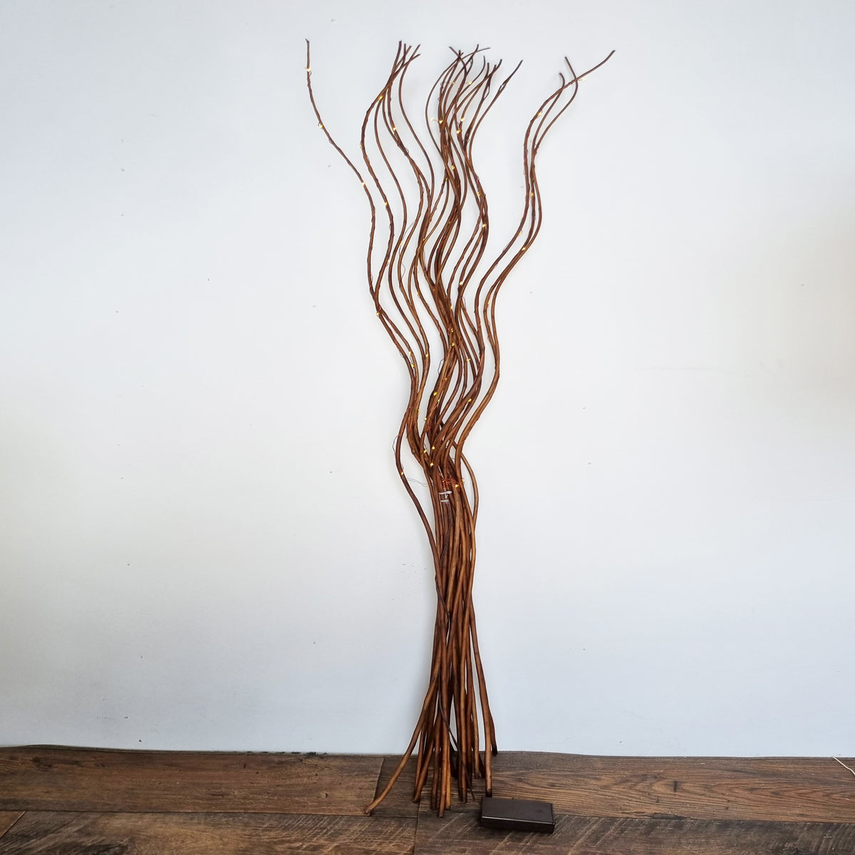 Tall Spiral 80 LED Light Up Willow Twigs Bunch Battery Operated 120cm Home Decor