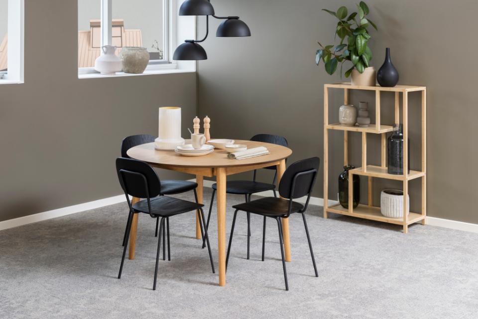 Montreux Round Extendable Oak Dining Table 115/154cm Extending Top