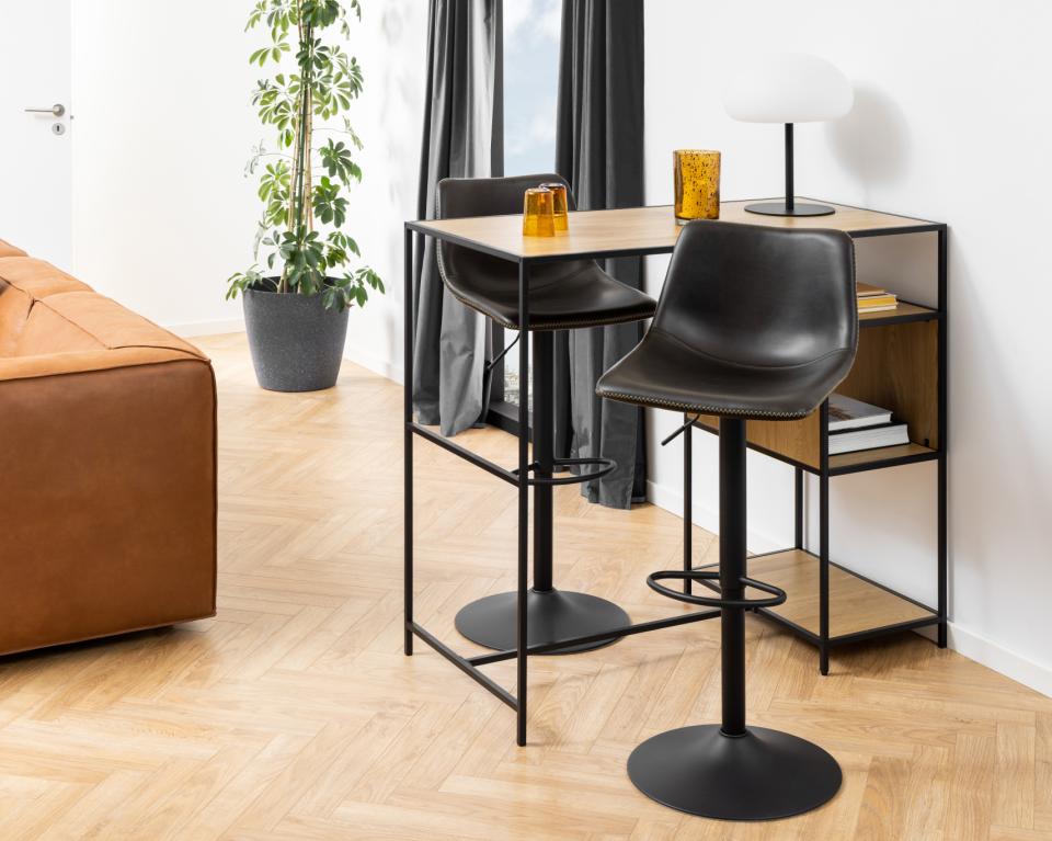 Oregon Vintage Black Leather Bar Stools, Set Of 2 With Round Metal Base And Footrest