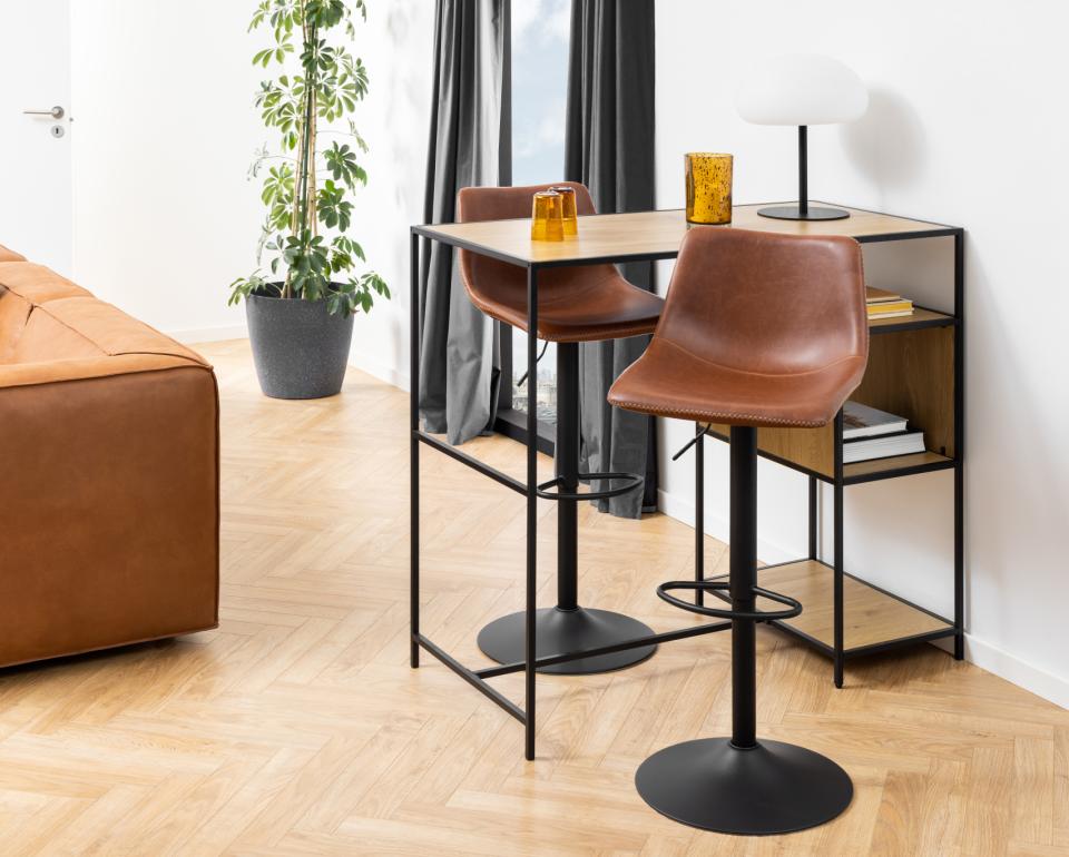 Oregon Vintage Brown Leather Bar Stools, Set Of 2 With Round Metal Base And Footrest
