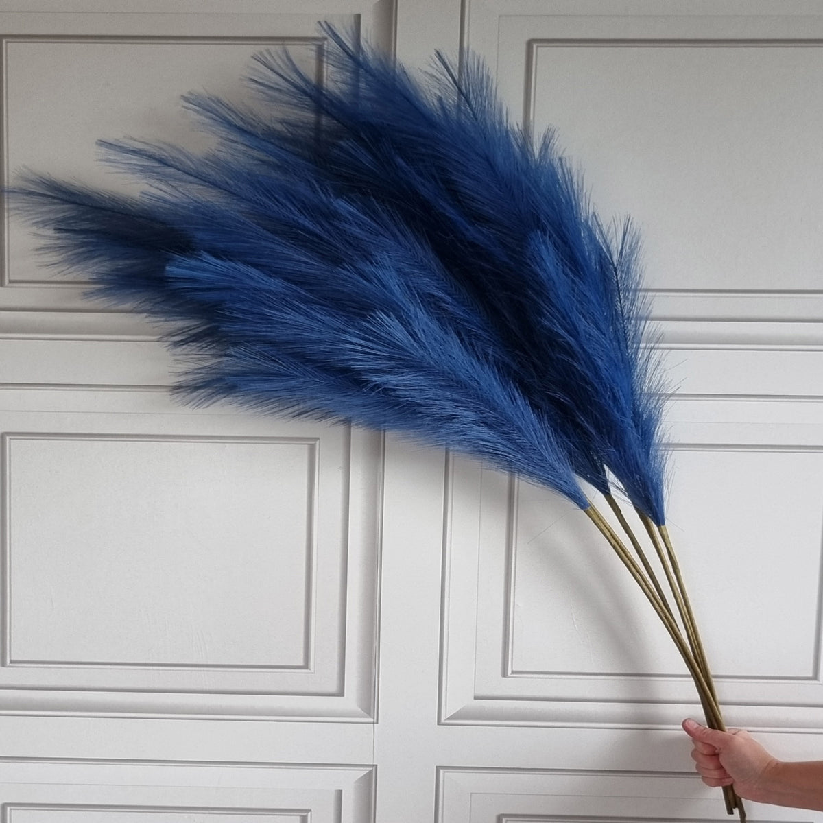 Large Faux Pampas Grass 6 Stems 115cm Tall Fluffy Artificial Dried Flower Décor Many Colours
