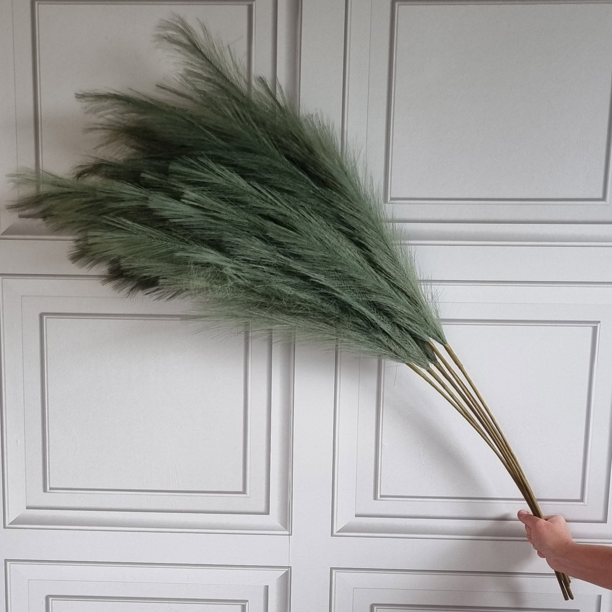 Large Faux Pampas Grass 6 Stems 115cm Tall Fluffy Artificial Dried Flower Décor Many Colours