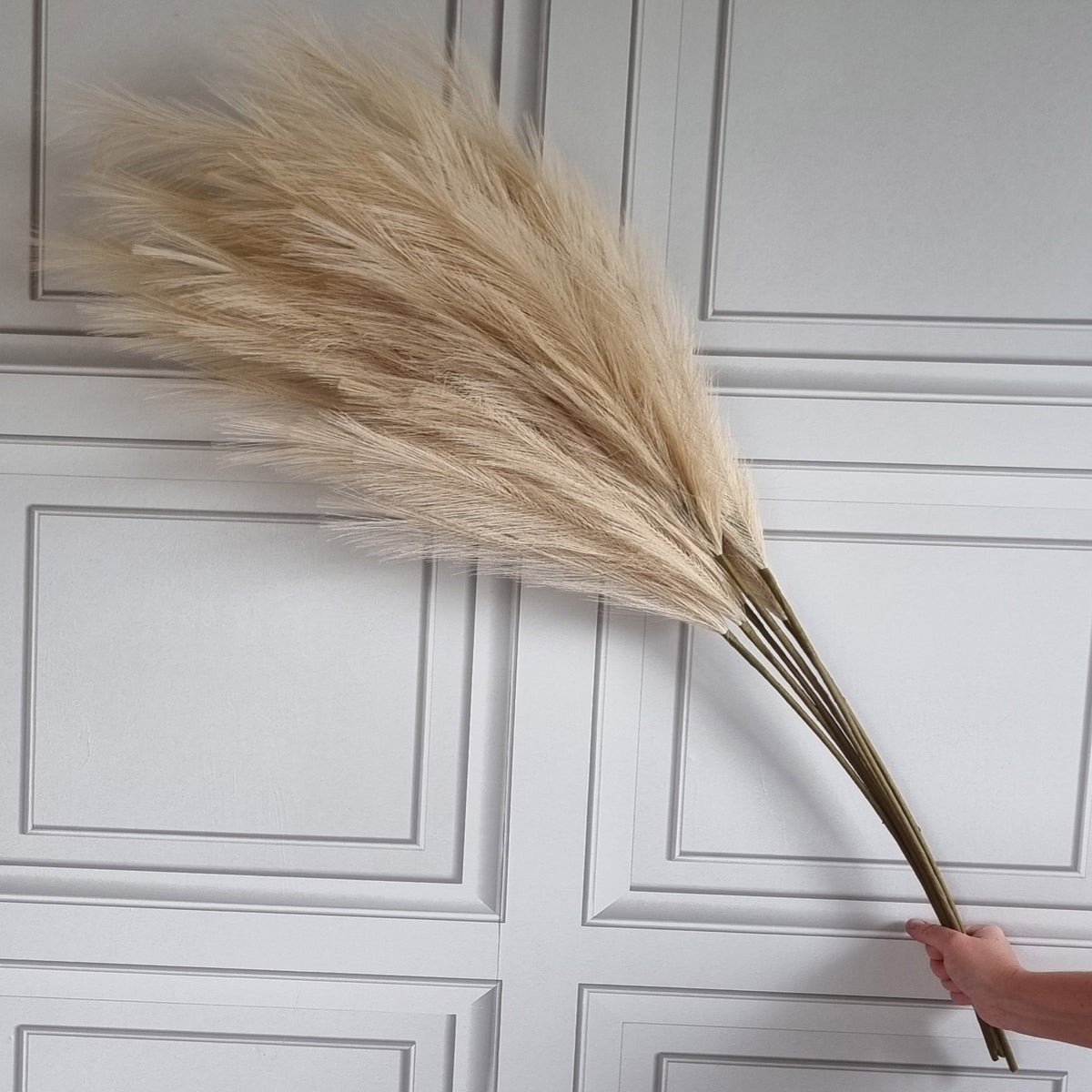 Large Faux Pampas Grass 6 Stems 115cm Tall Fluffy Artificial Dried Flower Décor Many Colours