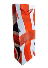 Load image into Gallery viewer, Union Jack Bottle Gift Bag With Rope Handles
