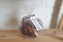 Load image into Gallery viewer, Hand Blended Potpourri In A Gift Bag Choose From 11 Fragrances, Long Lasting Pot Pourri Scent For Your Home
