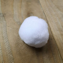Load image into Gallery viewer, 20 Indoor Fake Snowballs 6cm Realistic Snow Crunch Christmas Display Xmas Fun
