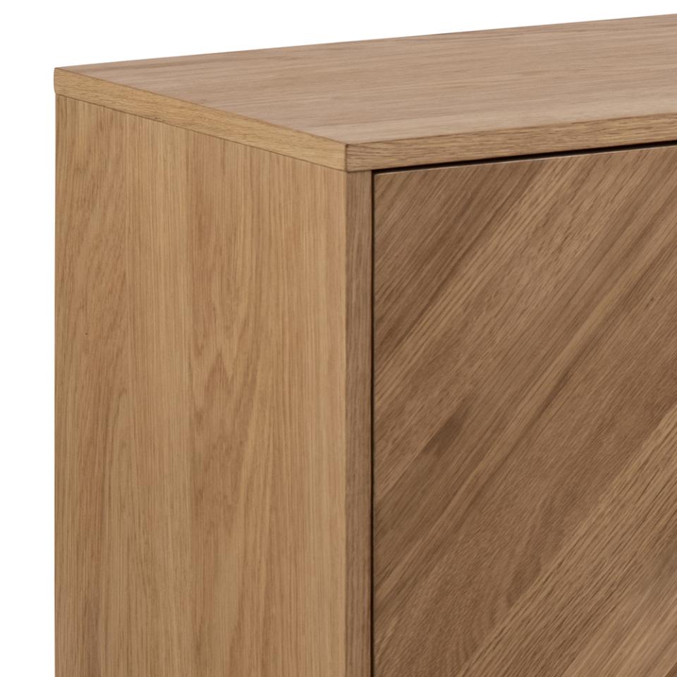 Beautiful Brighton Oak Buffet Sideboard Cabinet In Modern Herringbone Design 150x40x71cm